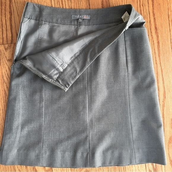 Vintage 90's Theme Gray A-Line Skirt - Picture 5 of 14